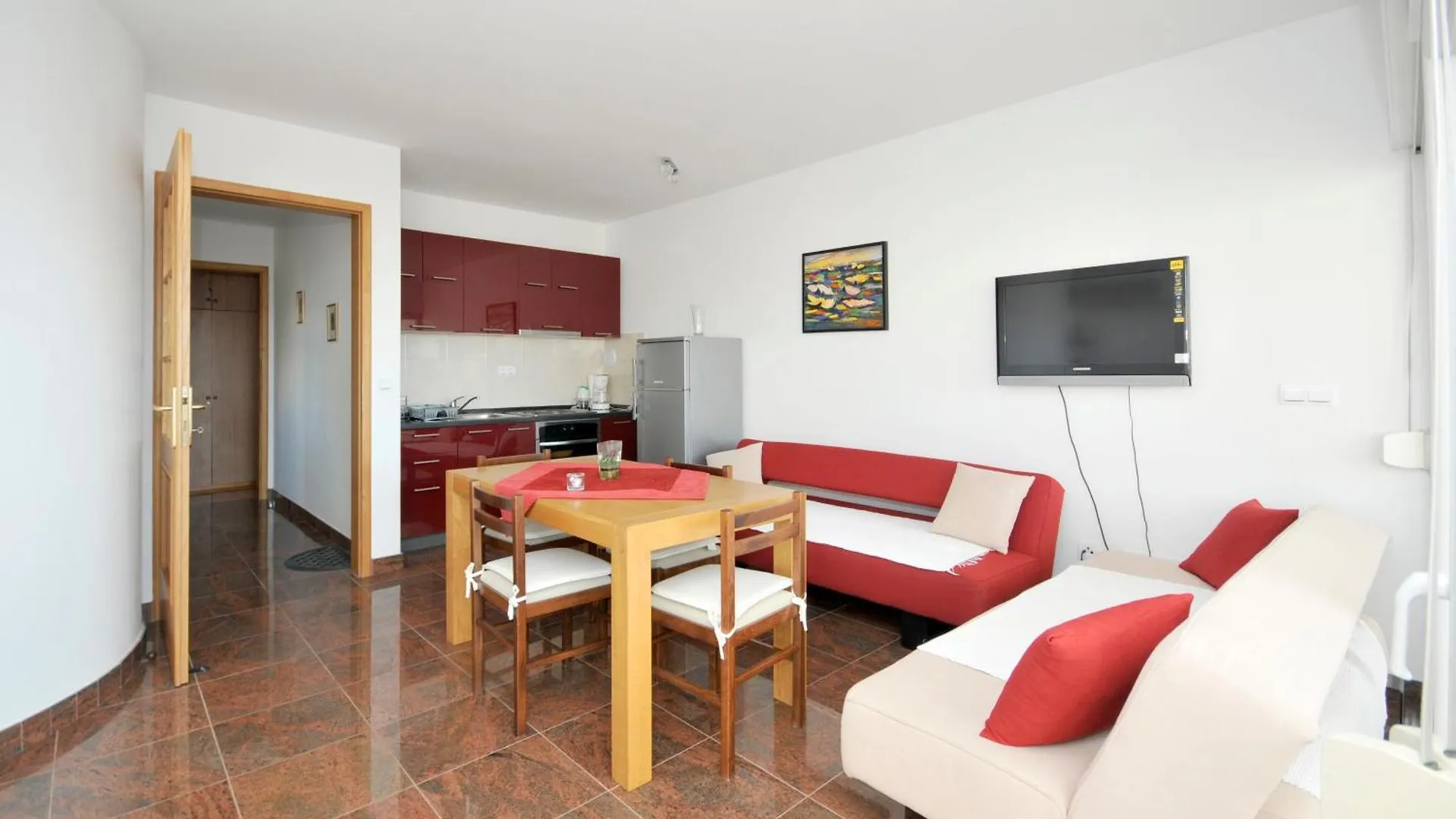 Apartmani Svalina - Seaview And 130M From Beach Trogir
